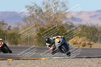 media/Jan-21-2023-CVMA (Sat) [[b9eef8ba1f]]/Race 5 Amatuer Formula Middleweight/